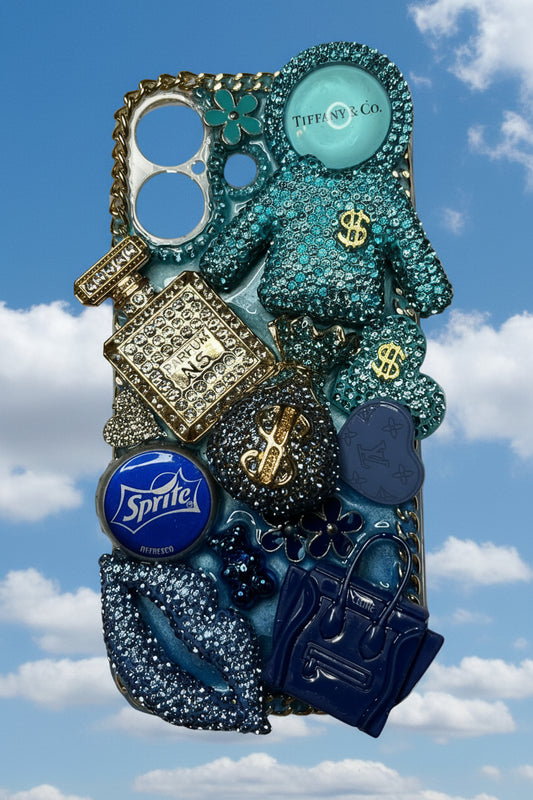 IPhone 17 money customized junk phone case