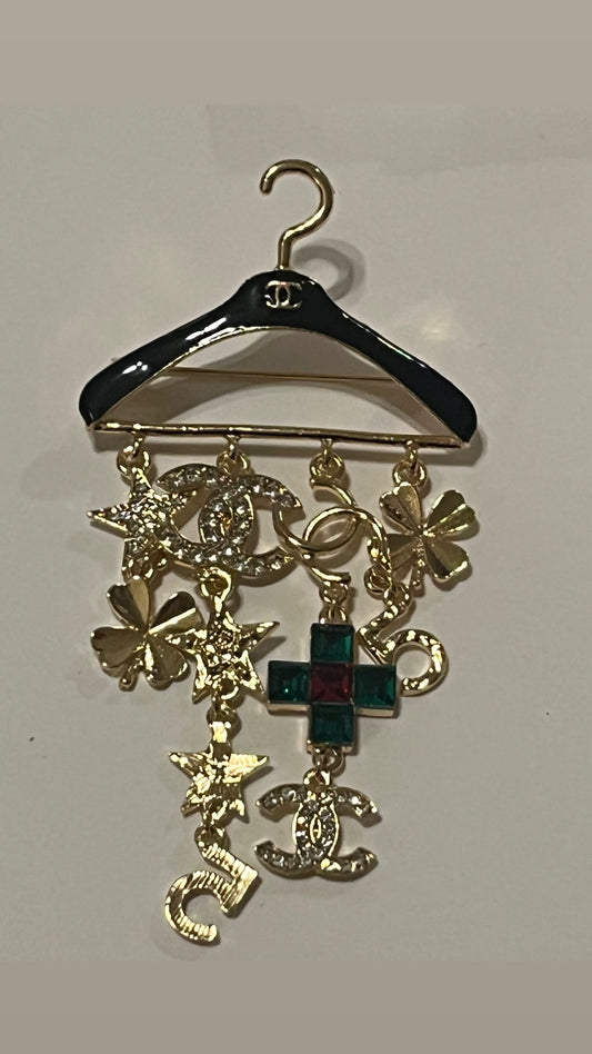 Brooch (gold)