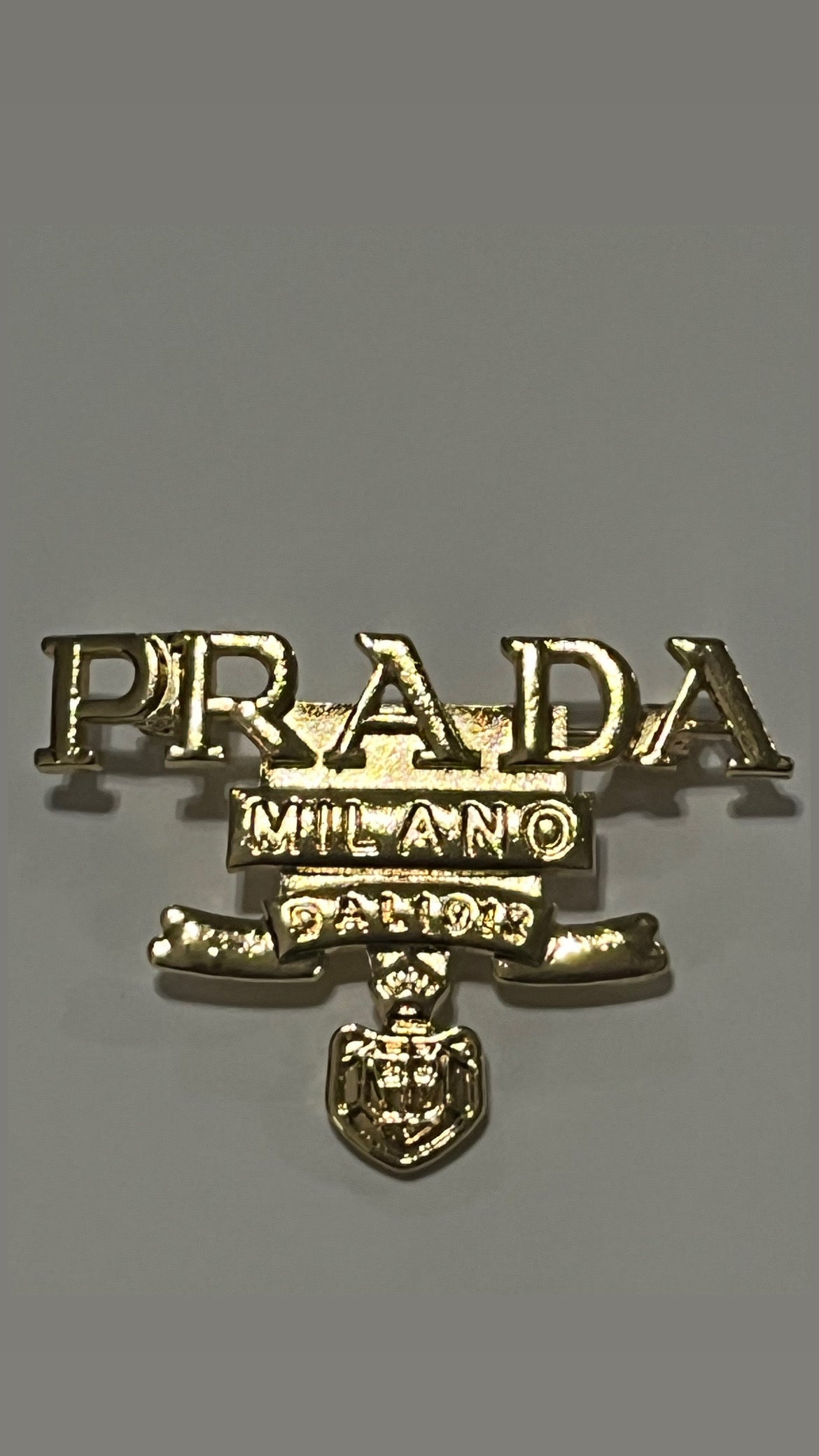 Brooch (gold)