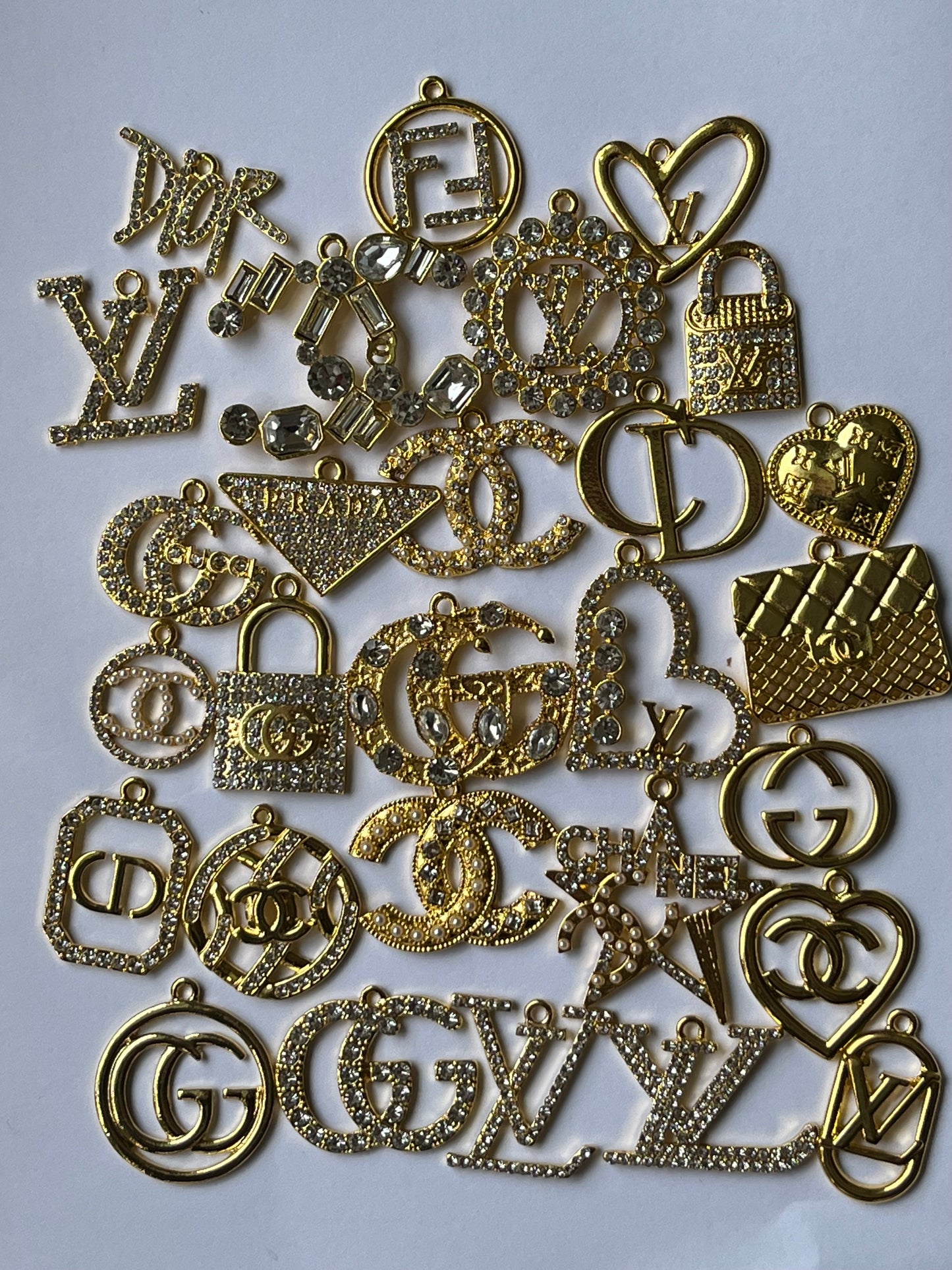 20 piece Luxury fashion bling bracelet charms