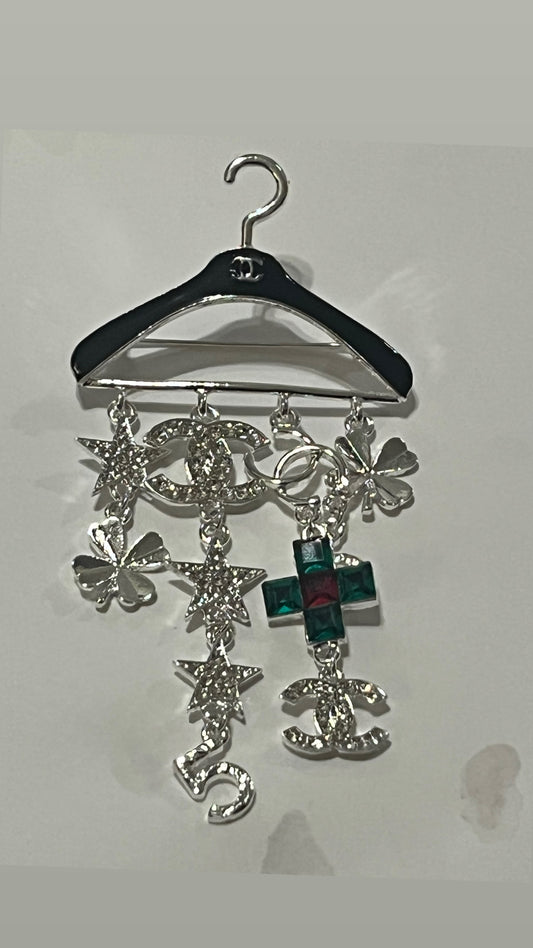 Brooch (silver)