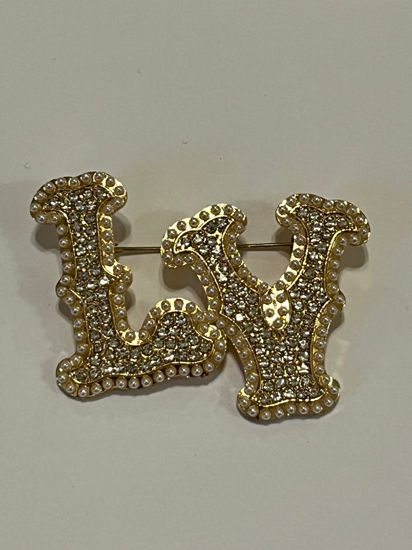 Brooch (gold)