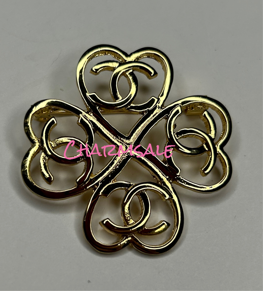 Brooches (gold)