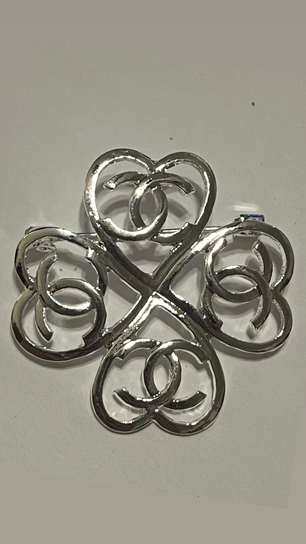 Brooch (silver)