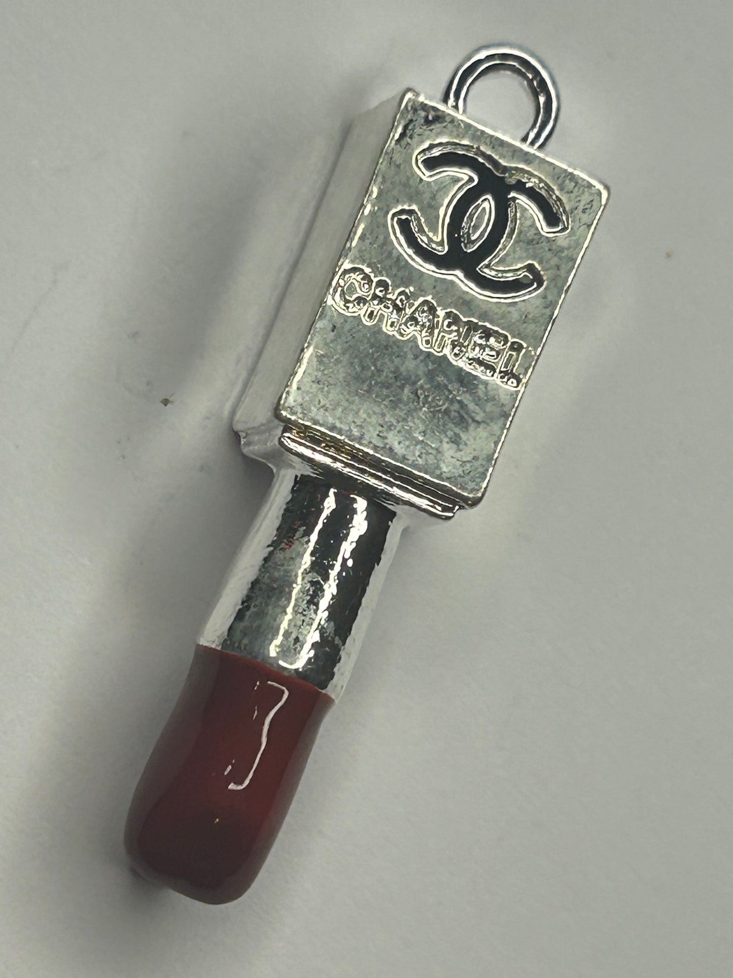 Burgundy lipstick (silver)