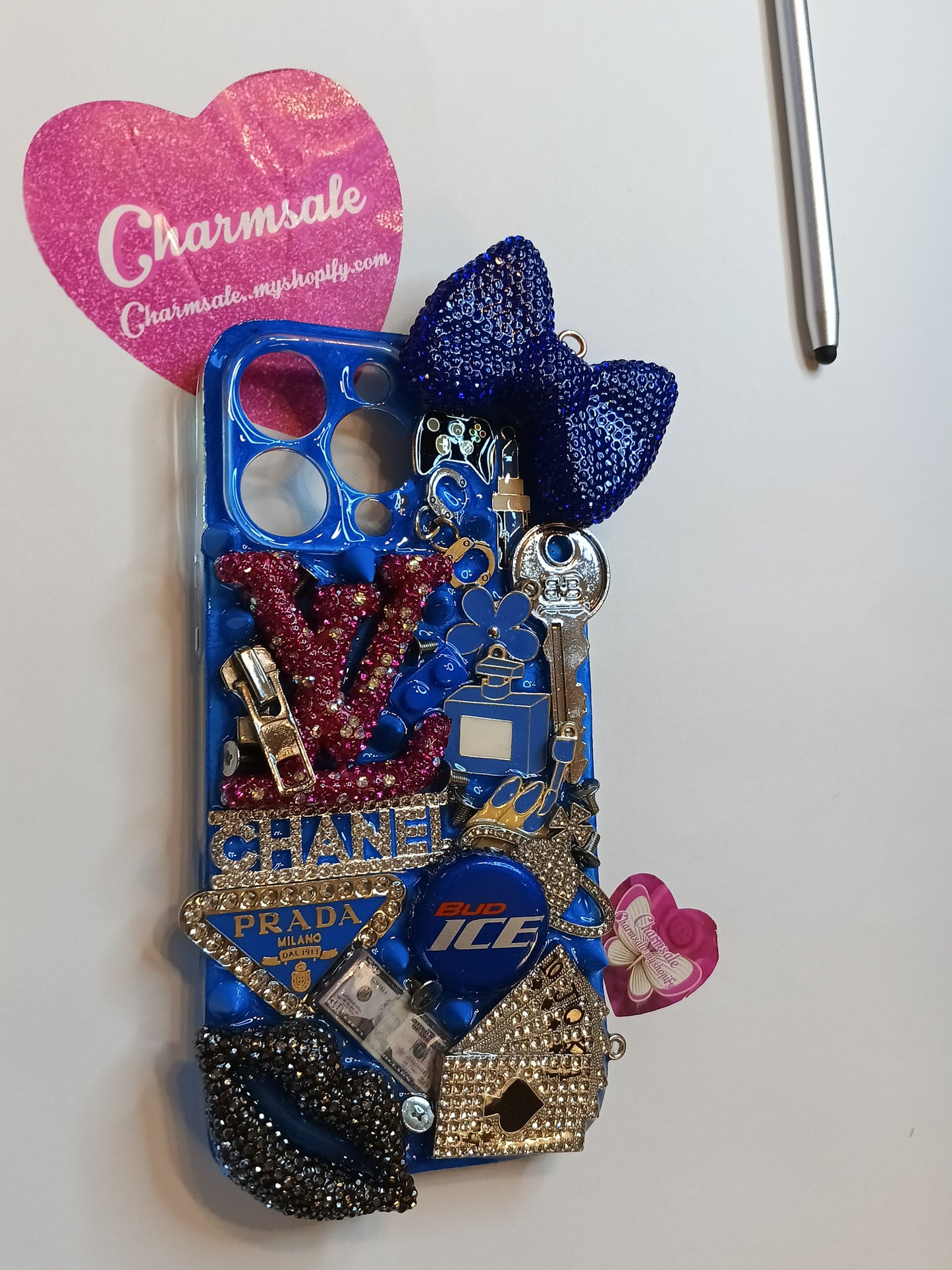IPhone 16 Pro Max customized phone case