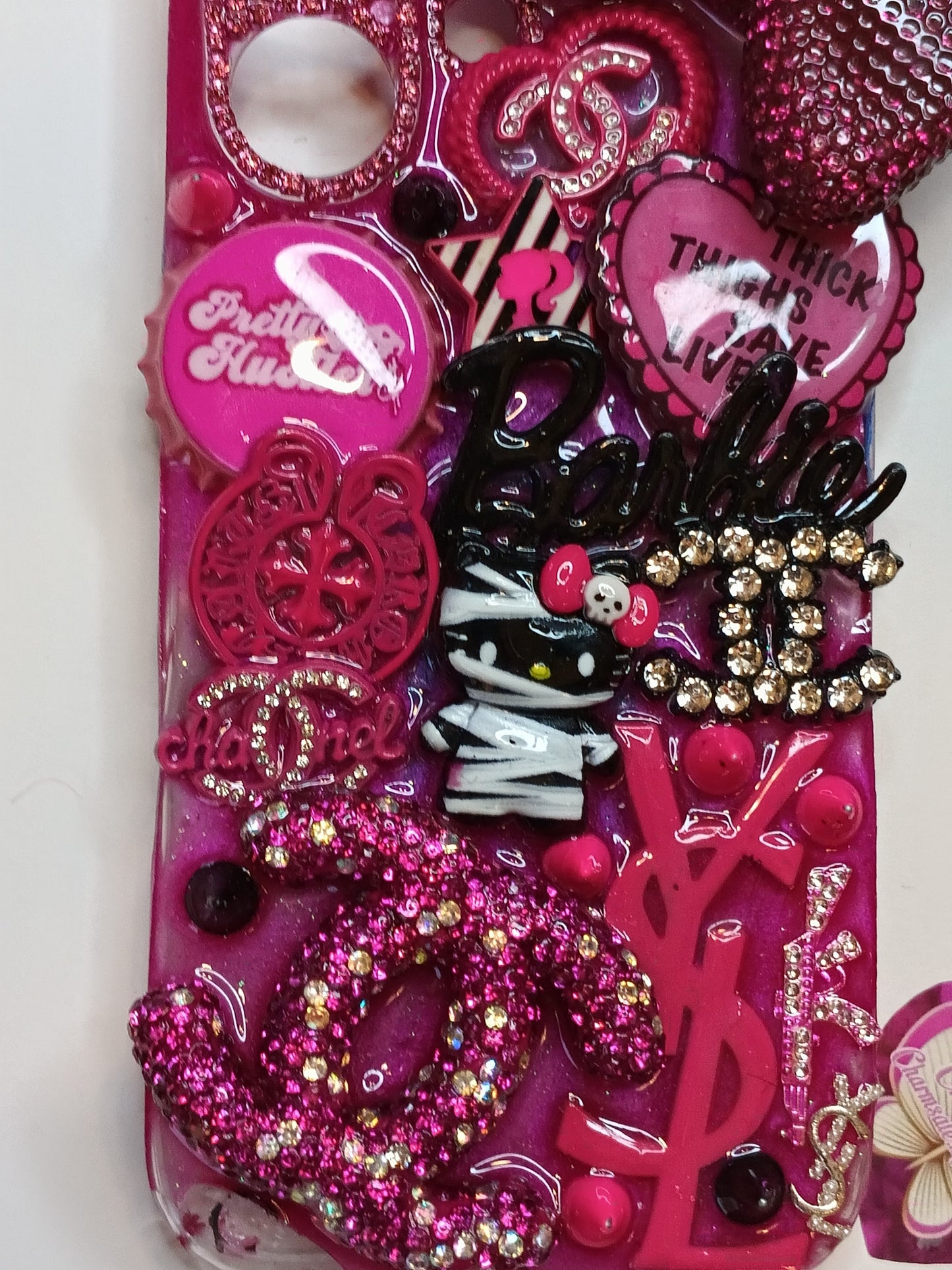IPhone 17 junk phone case