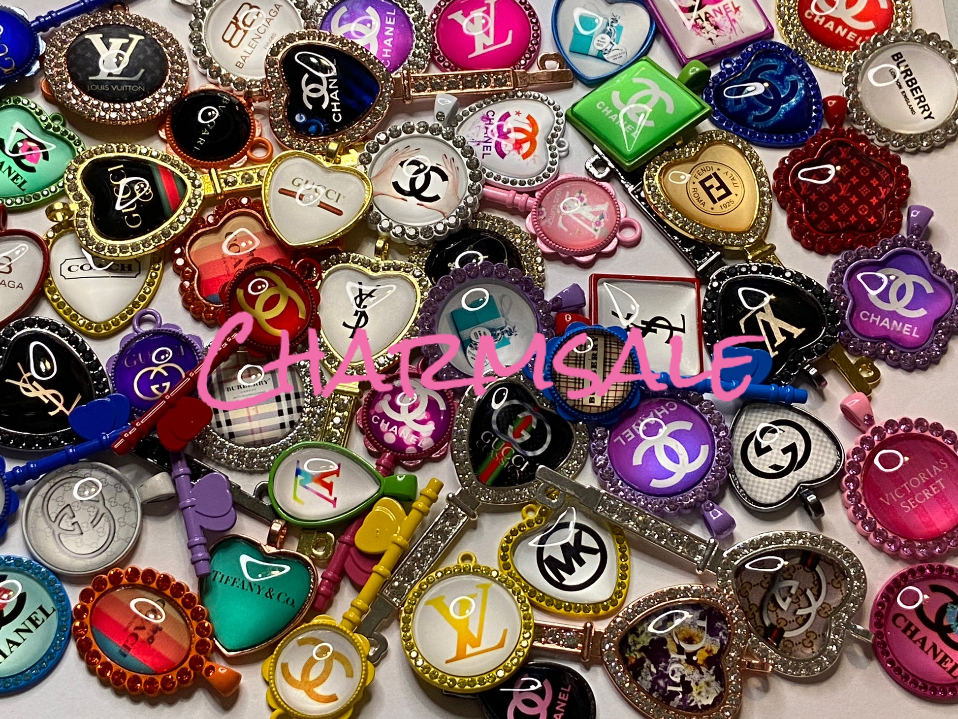Mix Designer Tray Charms Wholesale – Eyes Of A Majesty Cosmetics